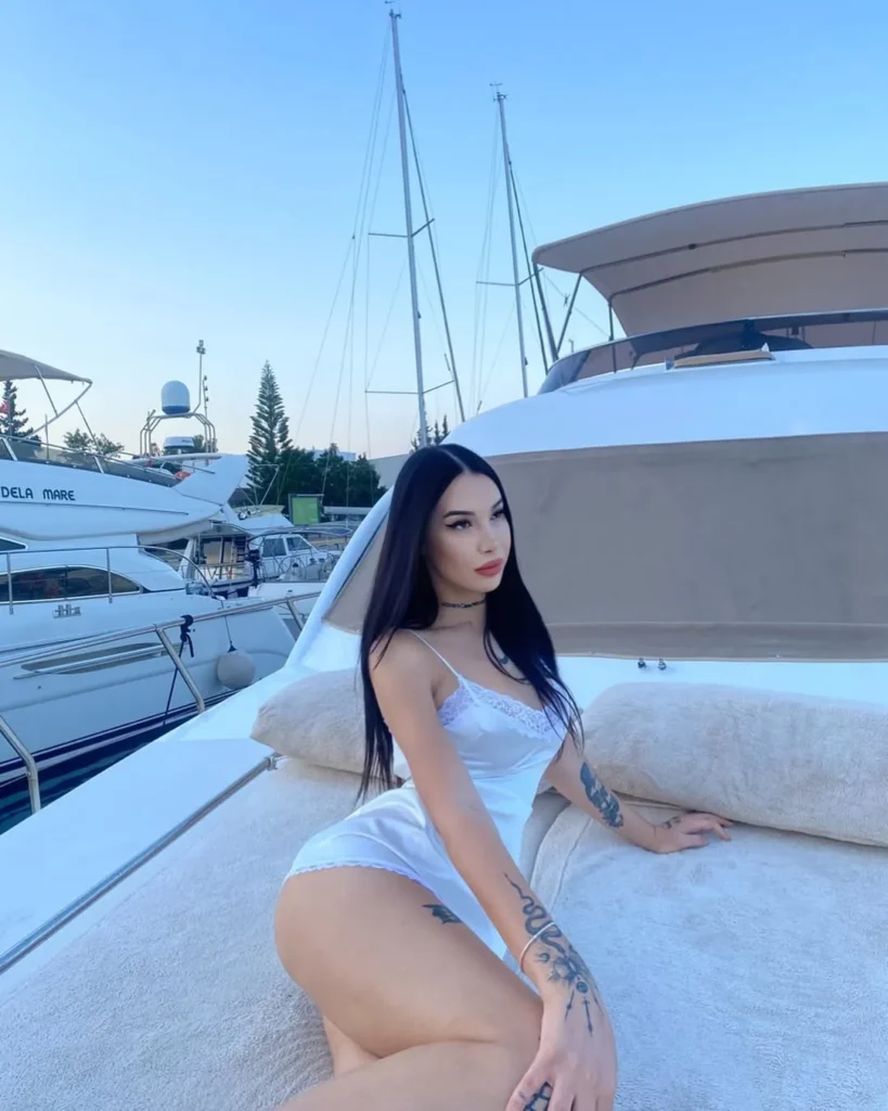 Hira Balcı Onlyfans Fotoğrafları 1