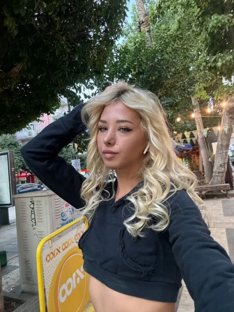 Lina Su Özgen Onlyfans Fotoğrafları 2