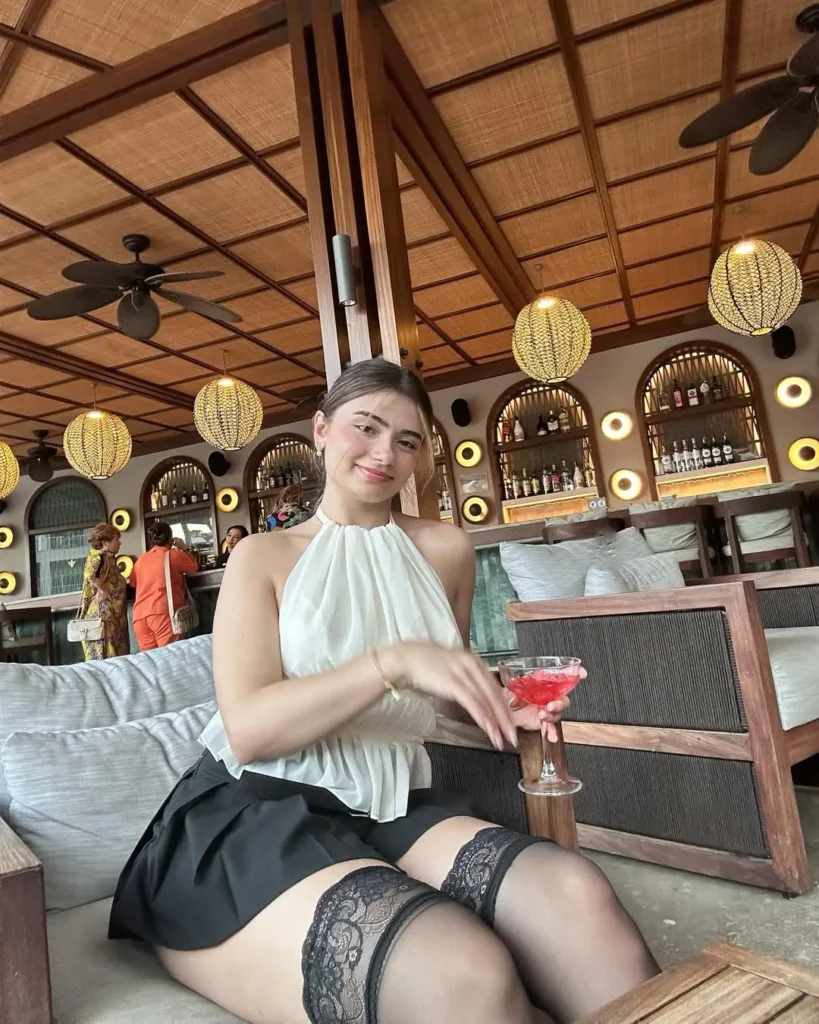 Nisa Kavak (Nisaym) Onlyfans Fotoğrafları 1