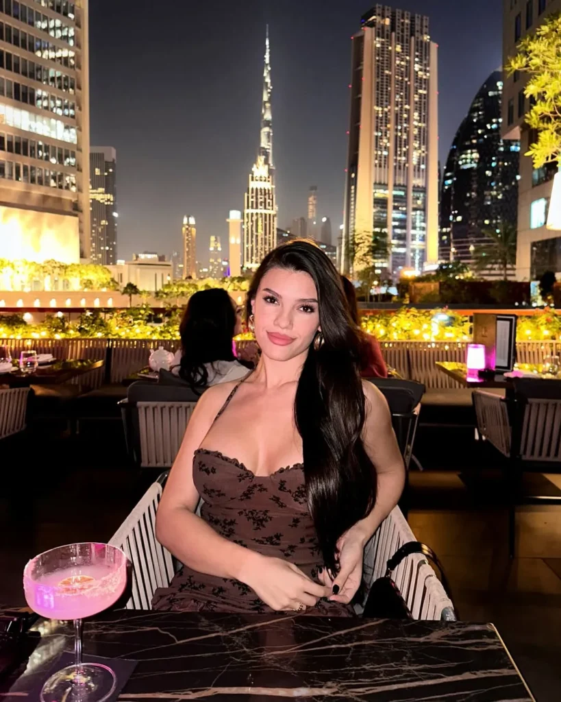 Ece Özbudak Onlyfans Fotoğrafları 3